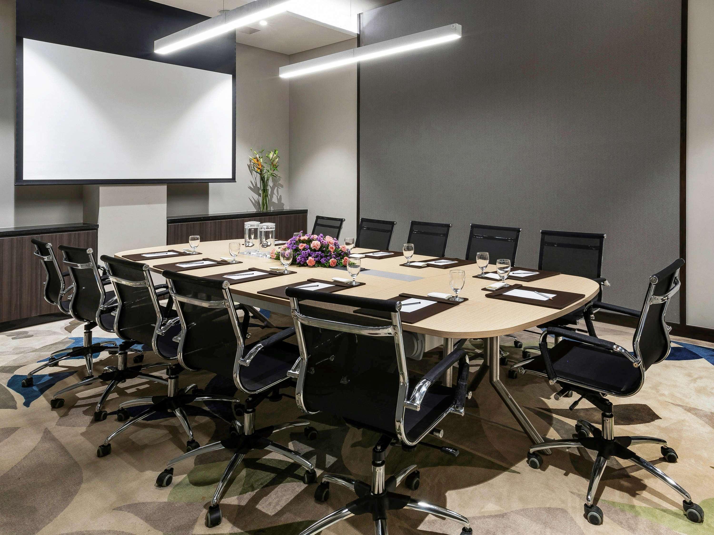 Grand Mercure Ahmedabad Gift City - An Accor Hotels Brand Gandhinagar Eksteriør bilde