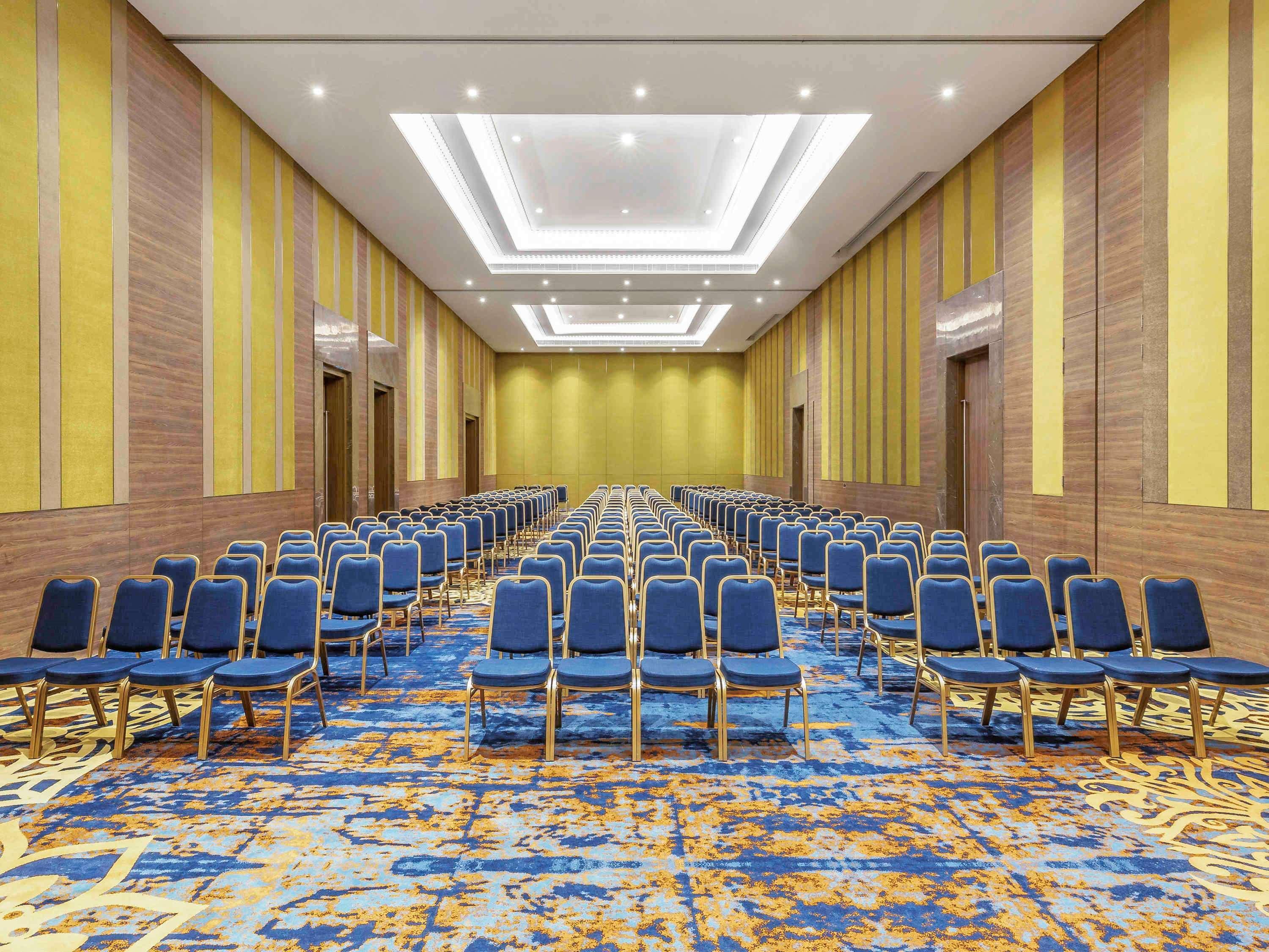 Grand Mercure Ahmedabad Gift City - An Accor Hotels Brand Gandhinagar Eksteriør bilde