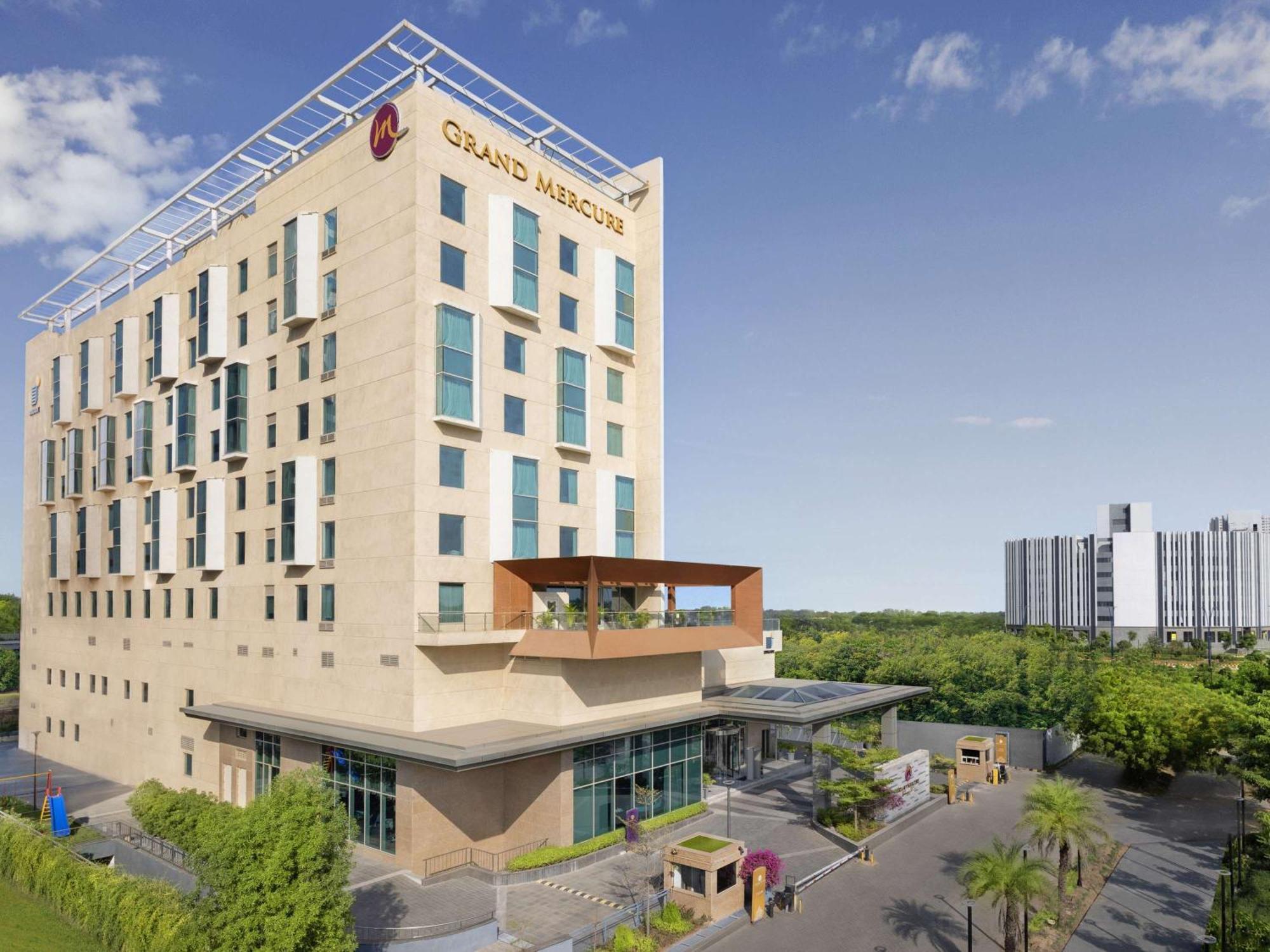 Grand Mercure Ahmedabad Gift City - An Accor Hotels Brand Gandhinagar Eksteriør bilde