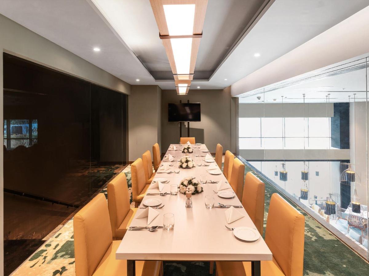 Grand Mercure Ahmedabad Gift City - An Accor Hotels Brand Gandhinagar Eksteriør bilde