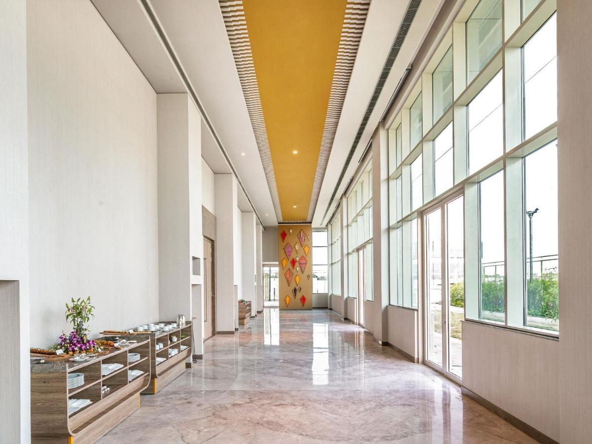 Grand Mercure Ahmedabad Gift City - An Accor Hotels Brand Gandhinagar Eksteriør bilde